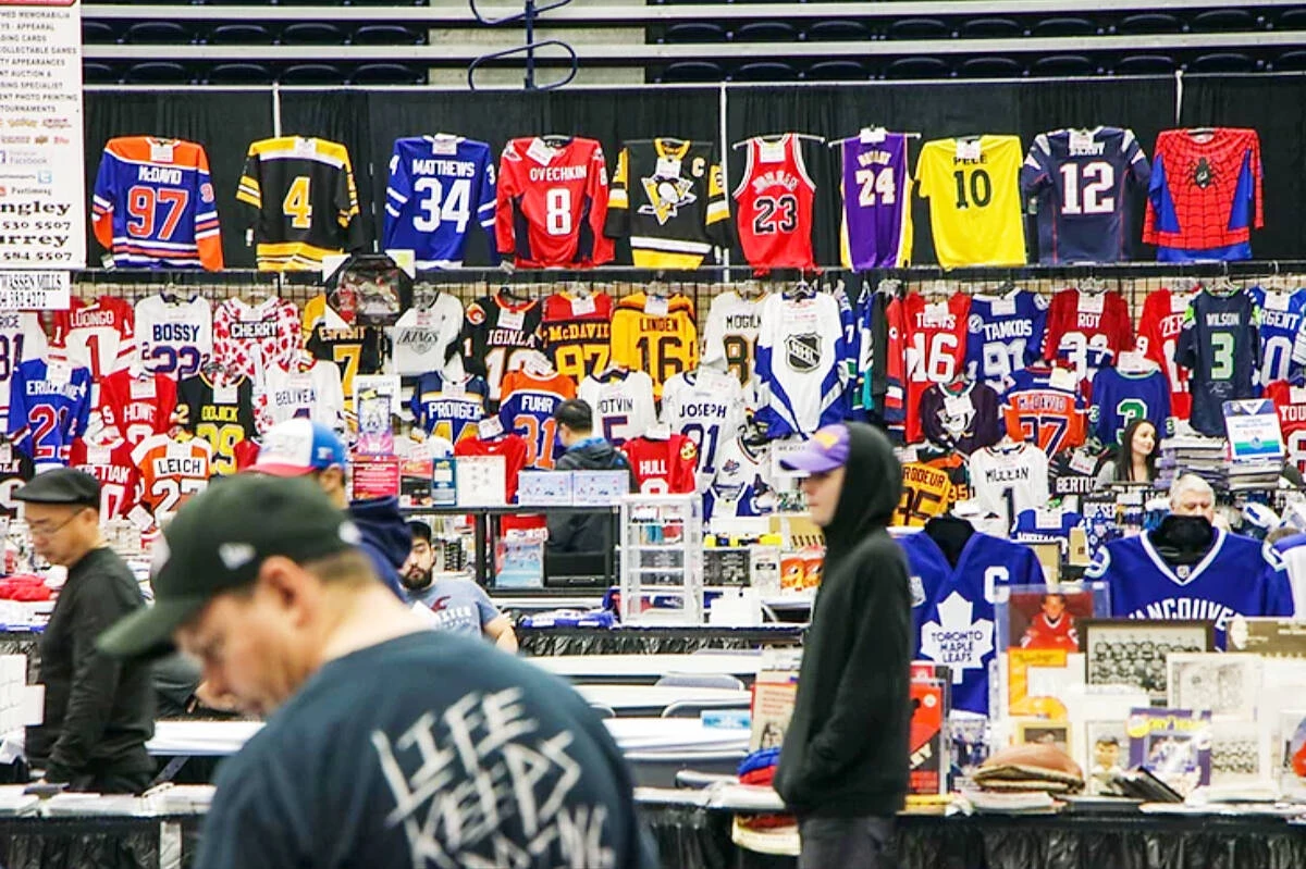 Memorabilia Sales 2 Memorabilia Sales -Memorabilia Sales 1